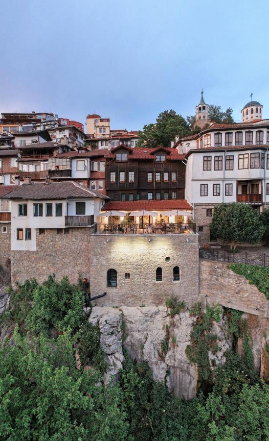 Bridges Residence Veliko Turnovo Bagian luar foto